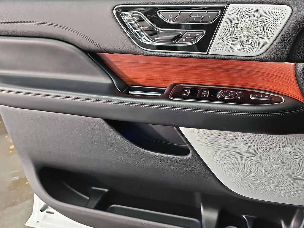 2020 Lincoln Navigator L Reserve