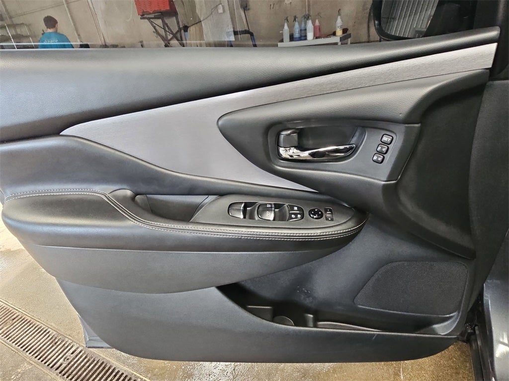 2023 Nissan Murano SL