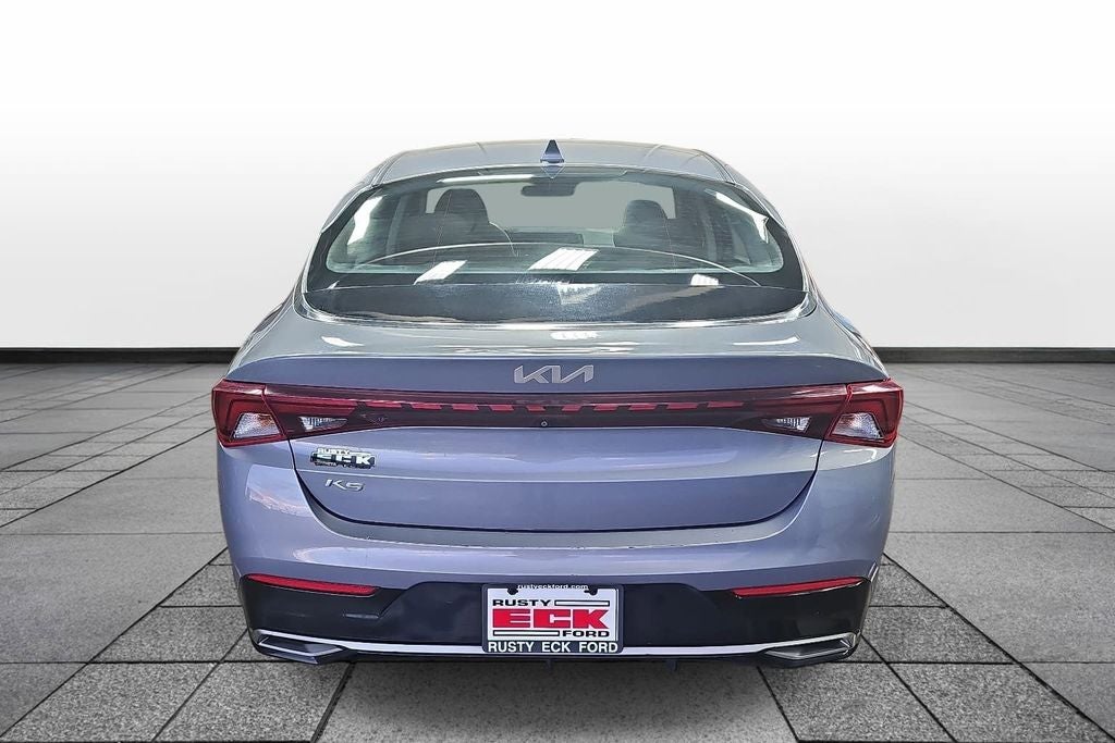2022 Kia K5 LXS