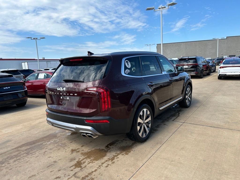 2022 Kia Telluride S