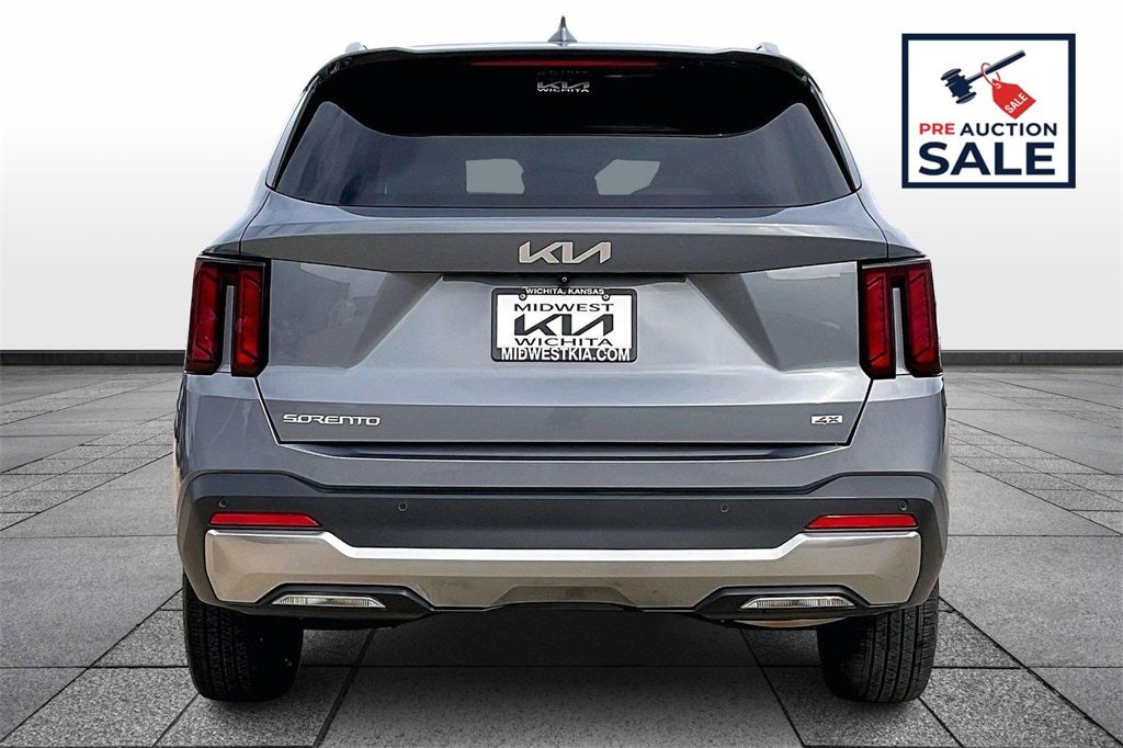 2025 Kia Sorento S