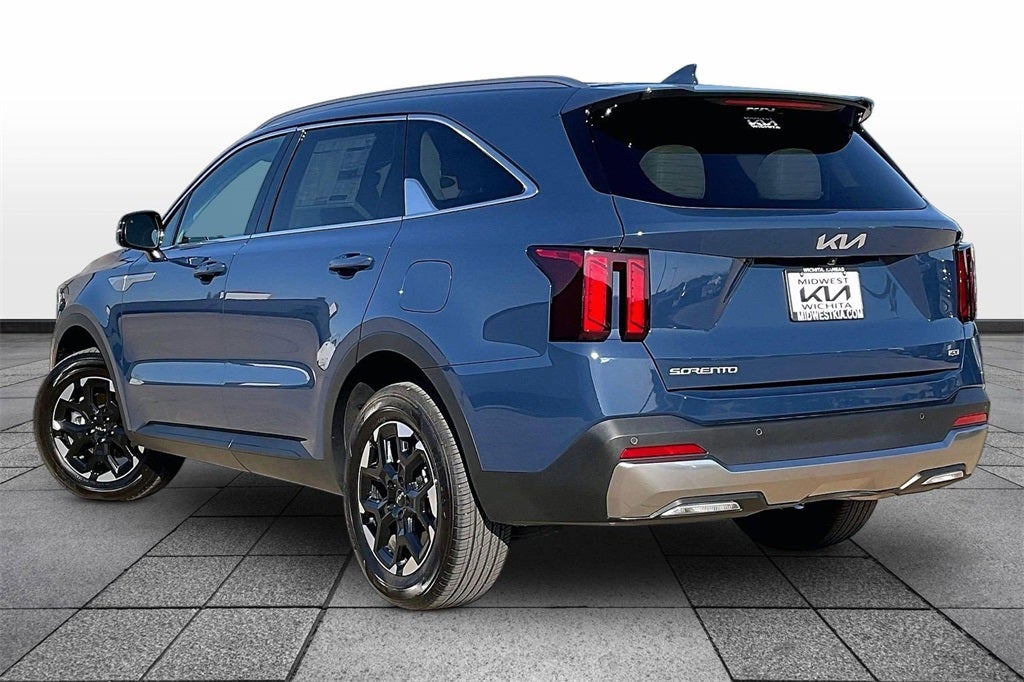 2025 Kia Sorento S