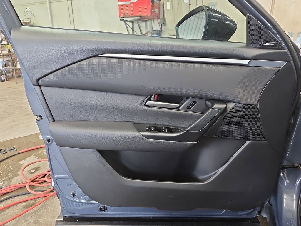 2025 Mazda Mazda CX-50 2.5 S Premium Package