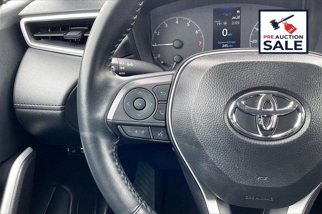 2025 Toyota Corolla Cross LE