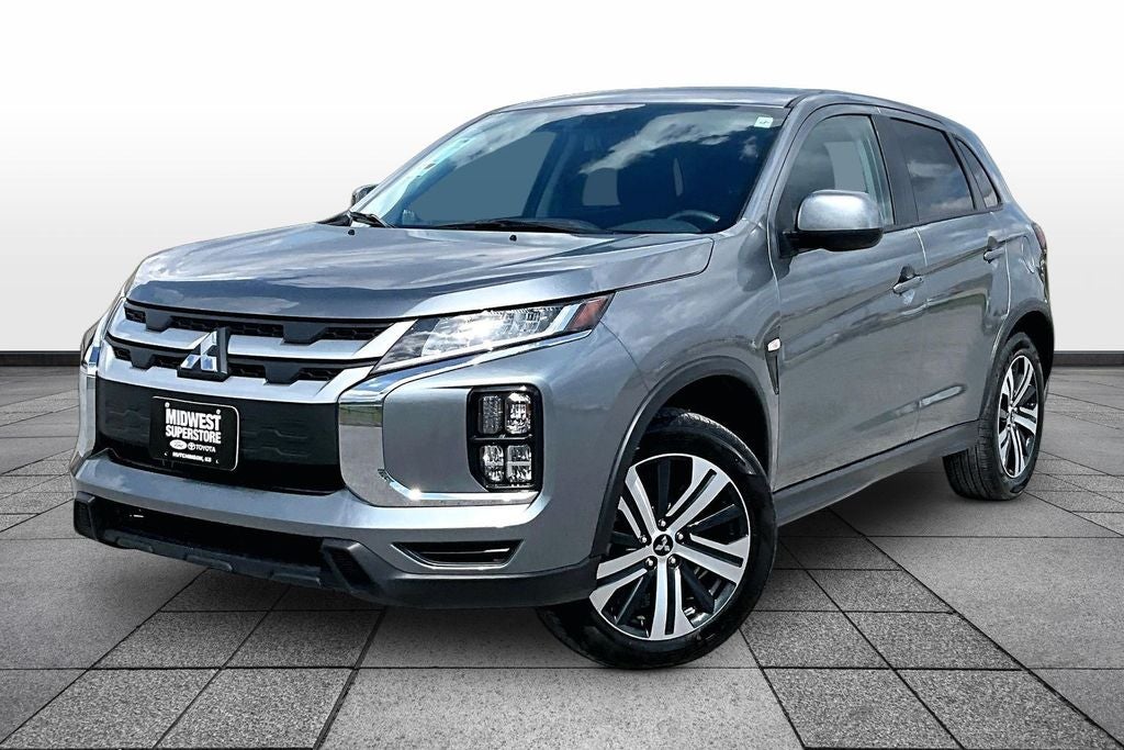 2025 Mitsubishi Outlander Sport 2.0 ES AWC CVT's photo