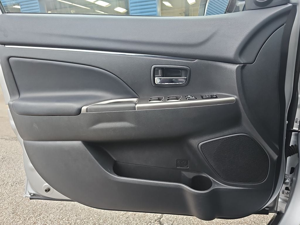 2025 Mitsubishi Outlander Sport 2.0 ES