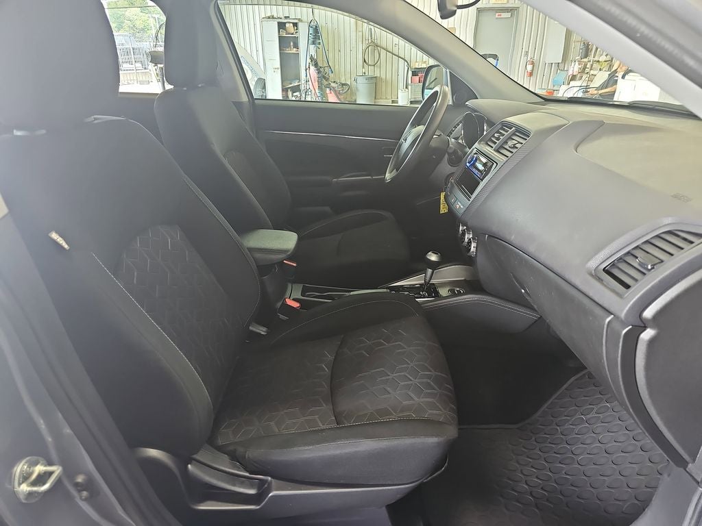 2024 Mitsubishi Outlander Sport Base