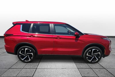 2022 Mitsubishi Outlander SE Launch Edition