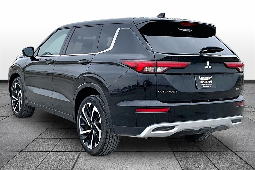 2024 Mitsubishi Outlander SE Black Edition