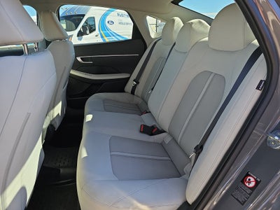 2022 Hyundai Sonata SE