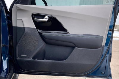 2022 Kia Niro EX Premium