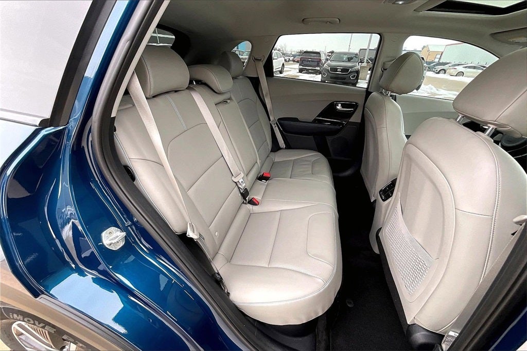 2022 Kia Niro EX Premium