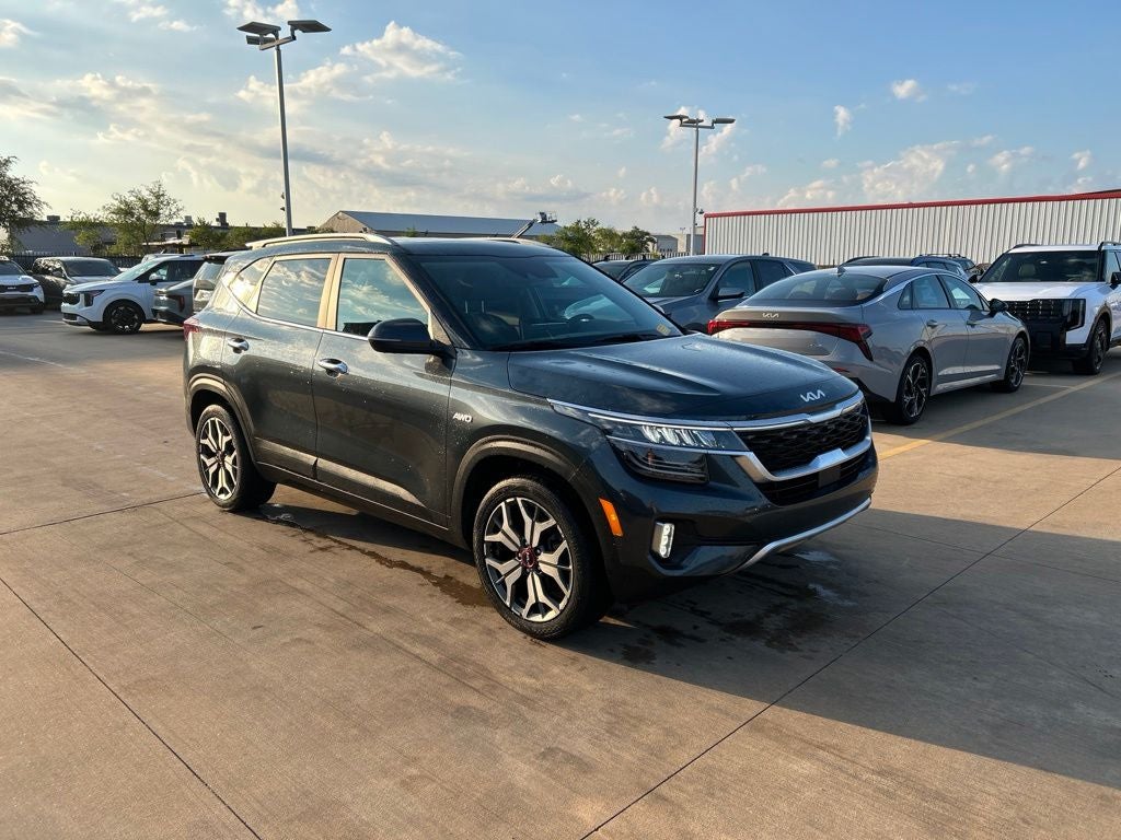 2023 Kia Seltos SX