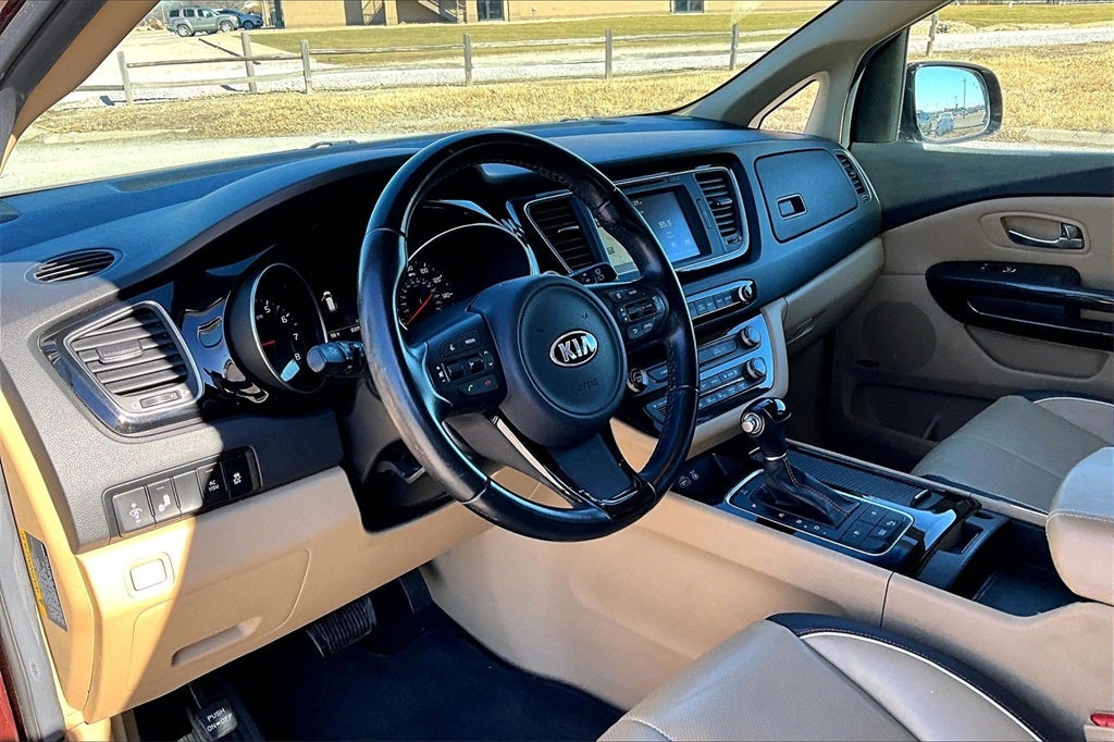 2015 Kia Sedona SX
