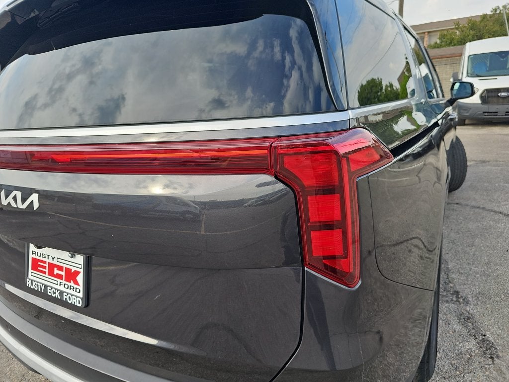 2025 Kia Carnival LXS