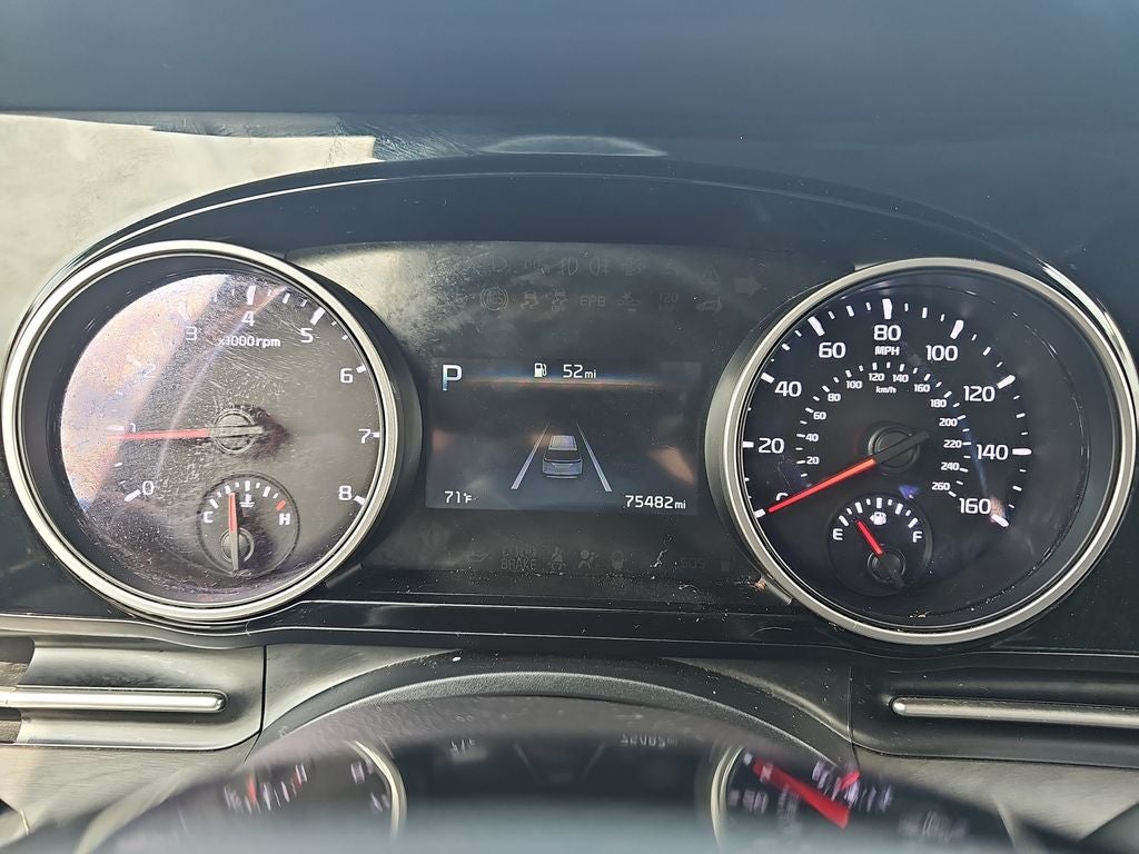 2022 Kia Carnival SX