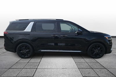 2022 Kia Carnival SX