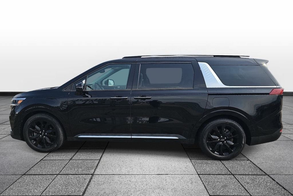 2022 Kia Carnival SX