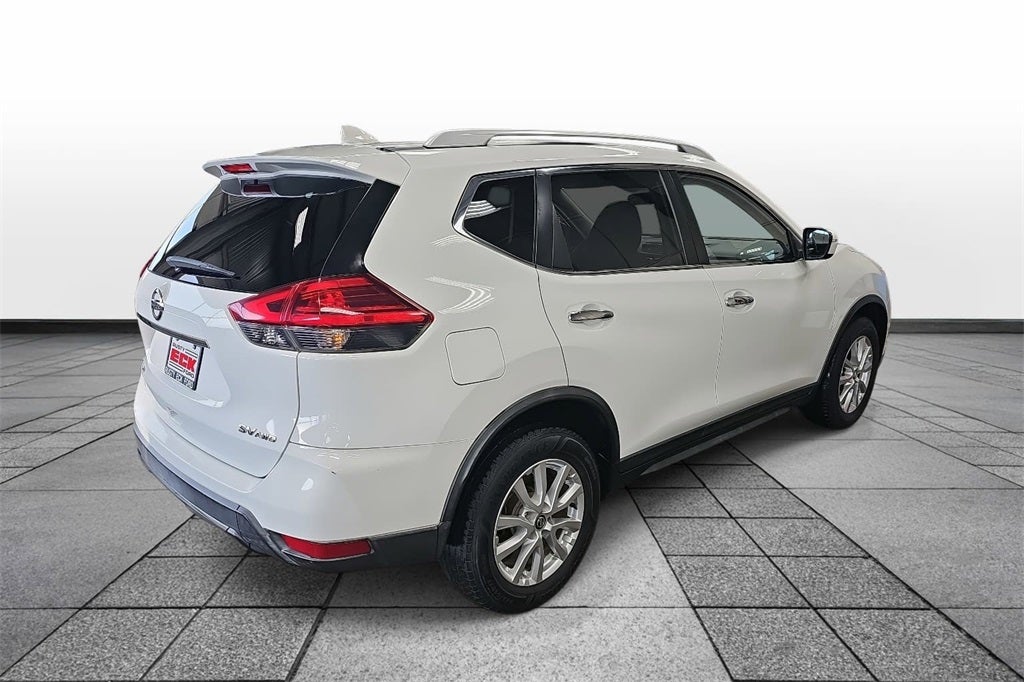 2017 Nissan Rogue SV