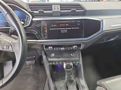 2019 Audi Q3 2.0T Prestige S line quattro