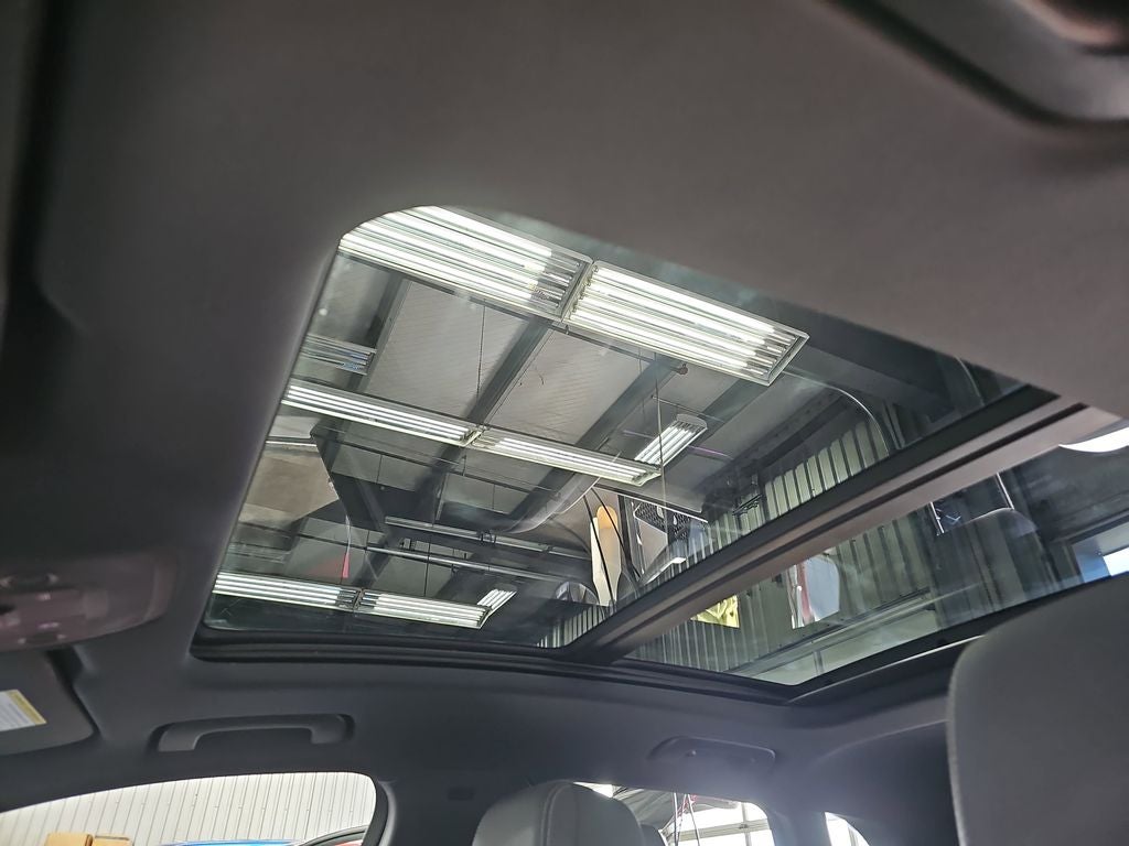 2019 Audi Q3 2.0T Prestige S line quattro