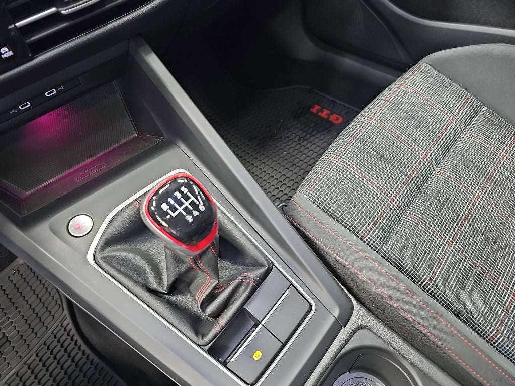 2022 Volkswagen Golf GTI 2.0T SE